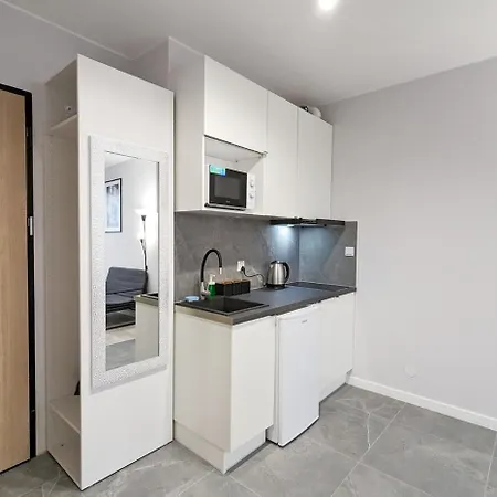 Sunapart A 182 Warsaw