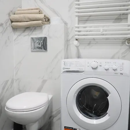 Sunapart A 182 Apartman Varsó